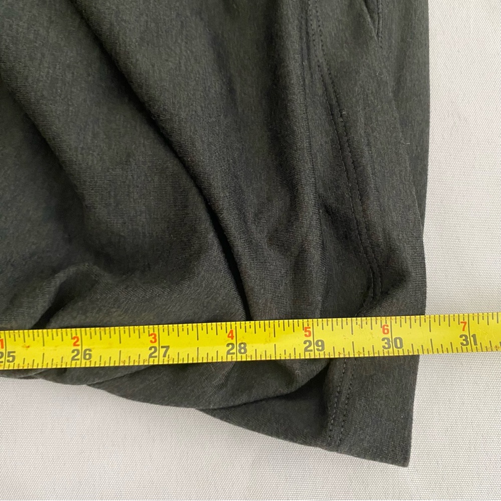 Vuori Women Long Sleeve Halo Essential Dress Size XS DreamKnit Black Heather NWT - Picture 8 of 9